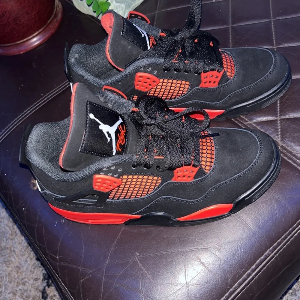 Air Jordan Son of Mars Low Cement Grey Gym Red 580603-004 Size 10M 11.5W NIB Jordan Son Of Mars Low Gym Red for Sale | Authenticity  main image 3